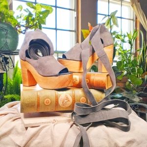 NWOT Free People Women's Touch the Sky Wrap Platform Clogs in Grey Size 6.5